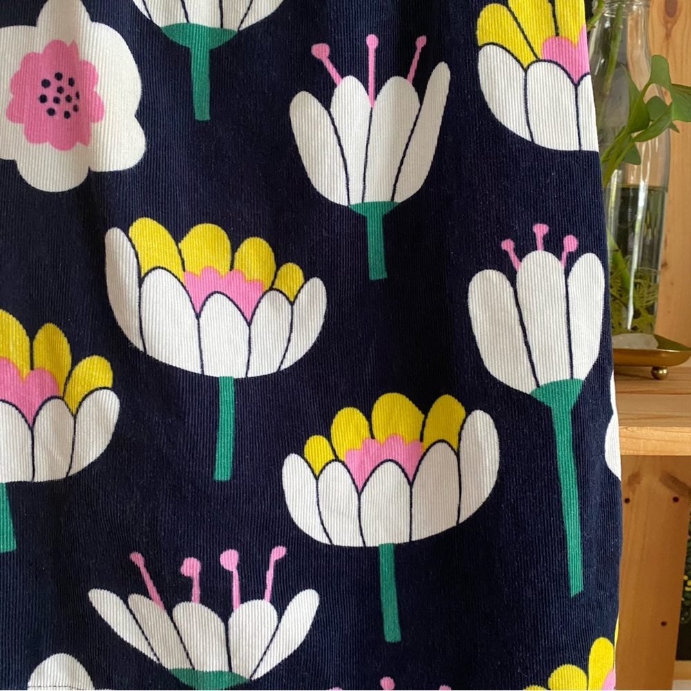 Mini Boden Navy Blue Floral Corduroy Pinafore Dress 4t - Picture 9 of 12